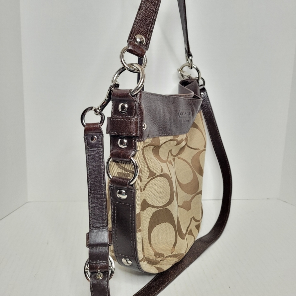 Coach Signature C's Zoe Canvas Hobo J1020-F14708 - Picture 3 of 14